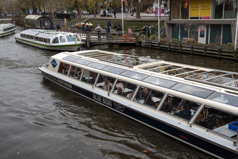Cruzeiro pelos canais - Roteiro de 1 dia em Amsterdam
